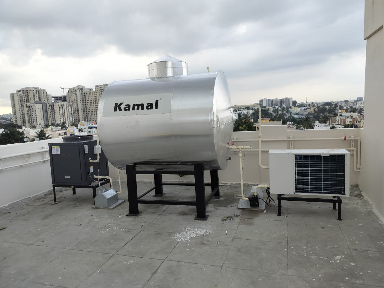Kamal Heat Pump with Storage Tank 2000L MS Epoxy Coated